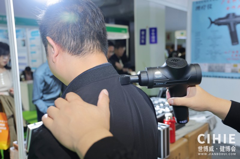 北京健康展現(xiàn)場體驗(yàn)中10.JPG 北京健康展現(xiàn)場體驗(yàn)中10.JPG